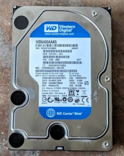Disque dur 3,5" Western Digital Caviar Blue 640Go / WD6400AAKD / Testé 100% OK