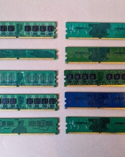 LOT de 8 barrettes de RAM DDR2 1GB (PC2), Hynix, Kingston, Corsair ... – Image 2