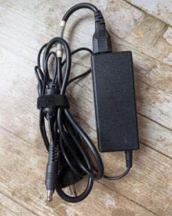 Adaptateur secteur PC portable SAMSUNG 60 Watts (CPA09-004A) – Image 3