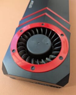 Carte graphique ASUS ATI Radeon HD 5870 1 GB GDDR5 – Image 3