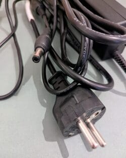 Chargeur alimentation pour ordinateur portable Toshiba 19V (PA-1750-29) – Image 3