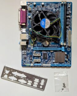 Kit carte mère Gigabyte H61M-DS2 + processeur Intel G2030 + 4Go Ram Kingston