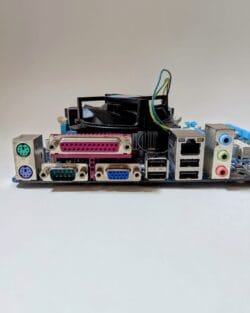 Kit carte mère Gigabyte H61M-DS2 + processeur Intel G2030 + 4Go Ram Kingston – Image 4