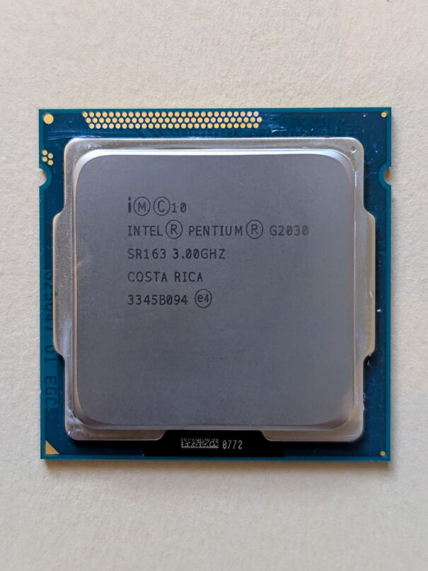 Kit carte mère Gigabyte H61M-DS2 + processeur Intel G2030 + 4Go Ram Kingston – Image 7