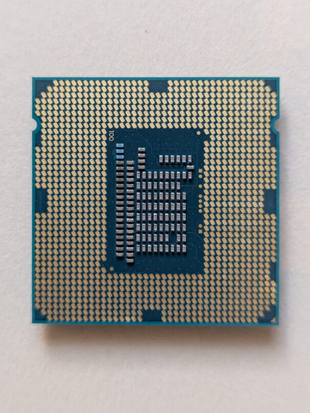 Kit carte mère Gigabyte H61M-DS2 + processeur Intel G2030 + 4Go Ram Kingston – Image 8
