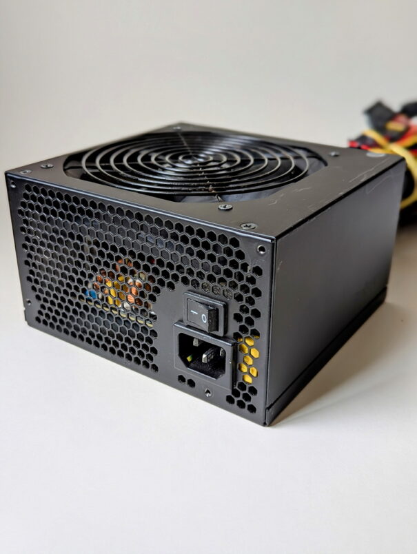 Alimentation ATX Antec 450 Watts - VP450P – Image 2