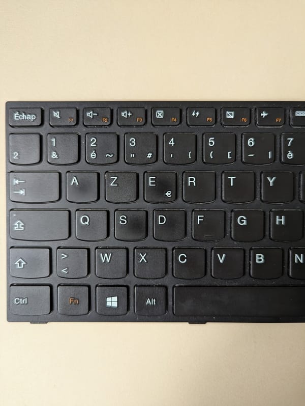 Clavier Lenovo G50-70, Français (AZERTY), colori noir (référence T6G1-FR) – Image 2