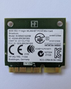 Carte Wi-Fi et Bluetooth Broadcom BCM943142HM HP Mini PCIe vue de face avec étiquette de références