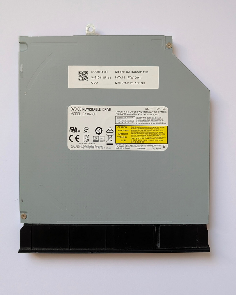 Vue de haut d'un lecteur graveur DVD pour ordinateur portable Acer VN7-572G
