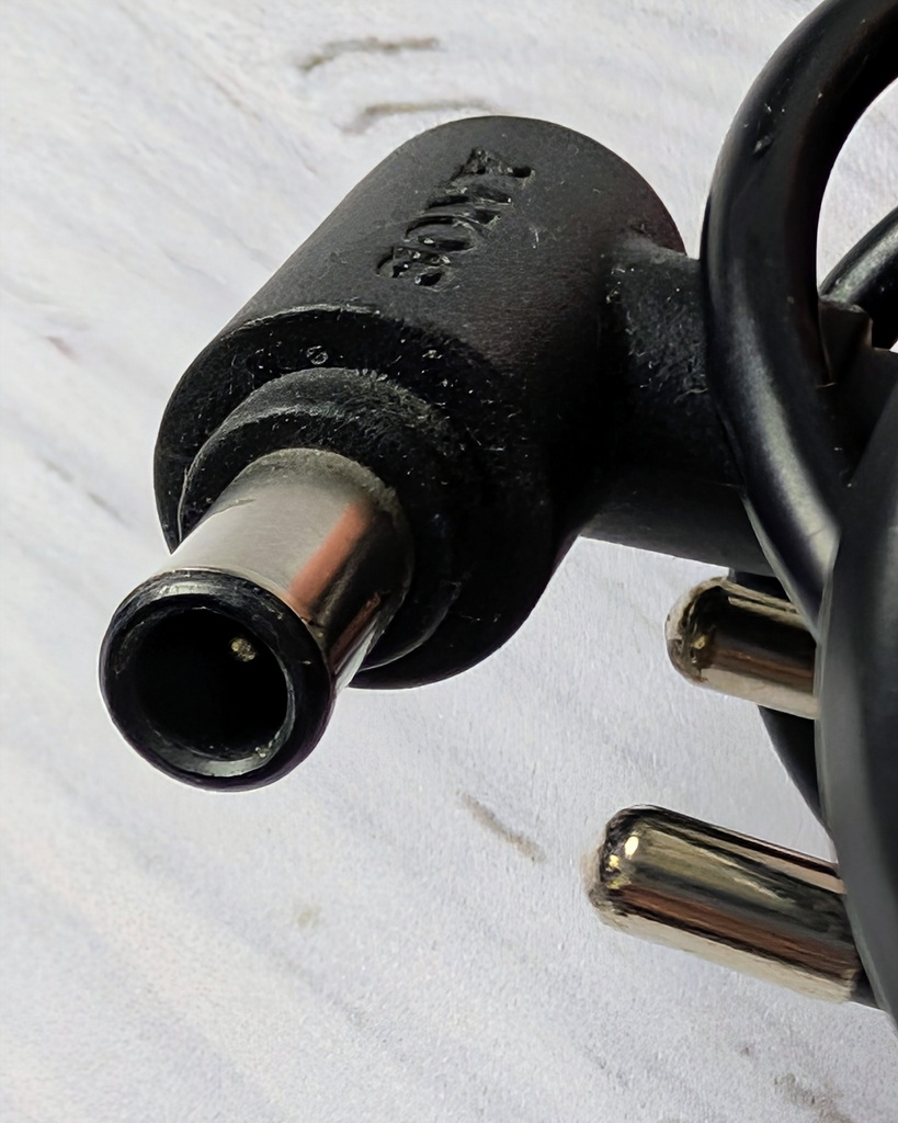 Chargeur d'origine Sony Vaio 19.5V 3.3A 65W | VGP-AC19V48 ADP-65UH A – Image 4